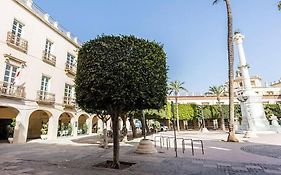 Precioso Piso En Almeria Centro Con Parking Gratis